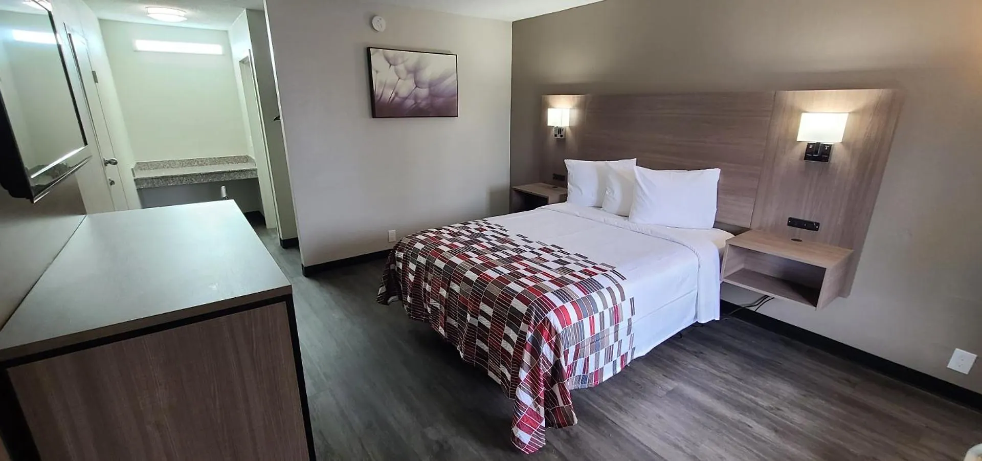 Red Roof Inn Charlotte - Airport 2*,